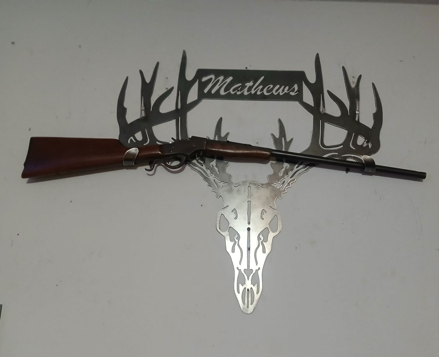 Bow Wall Mount