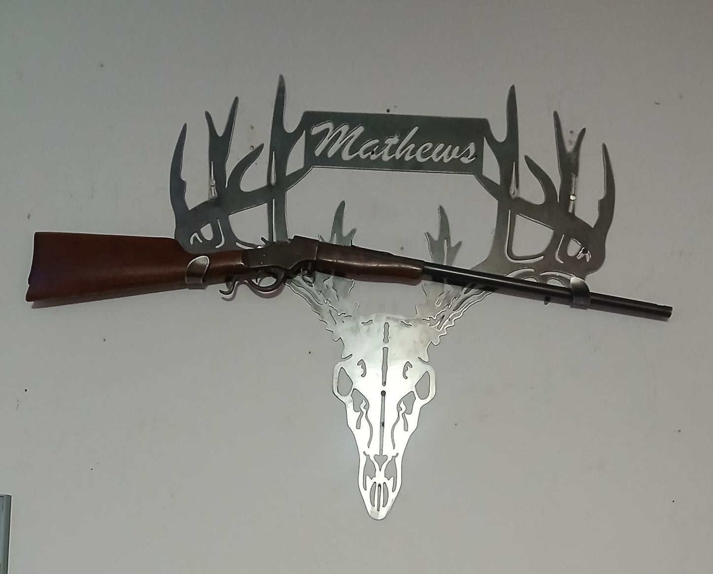 Bow Wall Mount