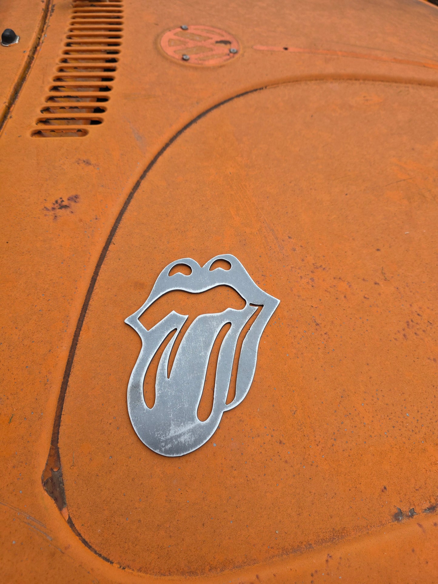 Rolling Stone style Lips Plaque